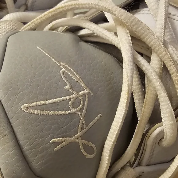 Gray Kyrie Irving Shoes - Picture 3 of 6